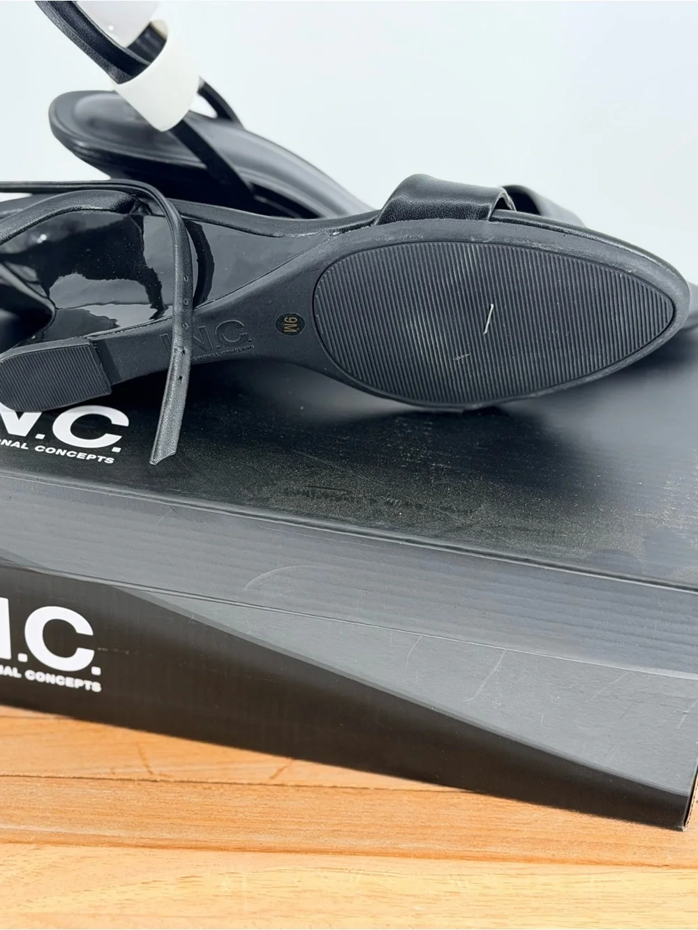 New Women’s ZELDAAP INC International Concepts Black Slingback Sandals SIZE 9M